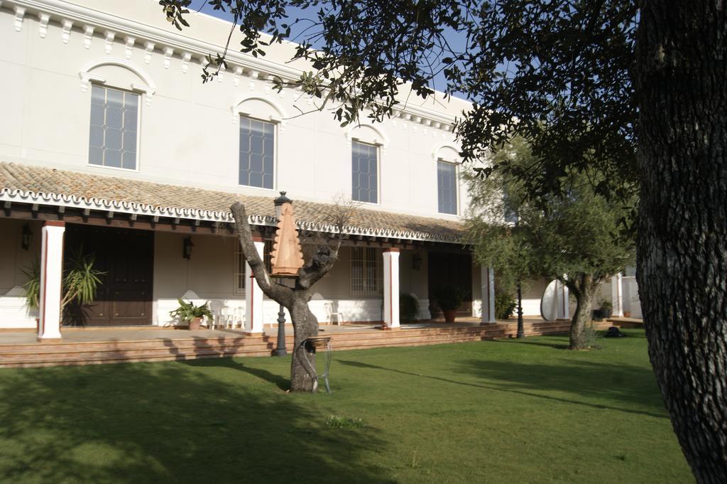 Pequeno Rocio Hotel El Rocio Bagian luar foto